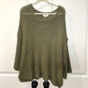 Green knitted Love Sweater Size M/L